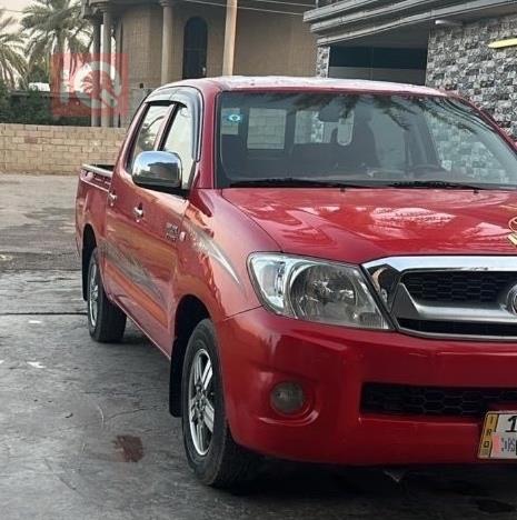 تويوتا هايلوكس